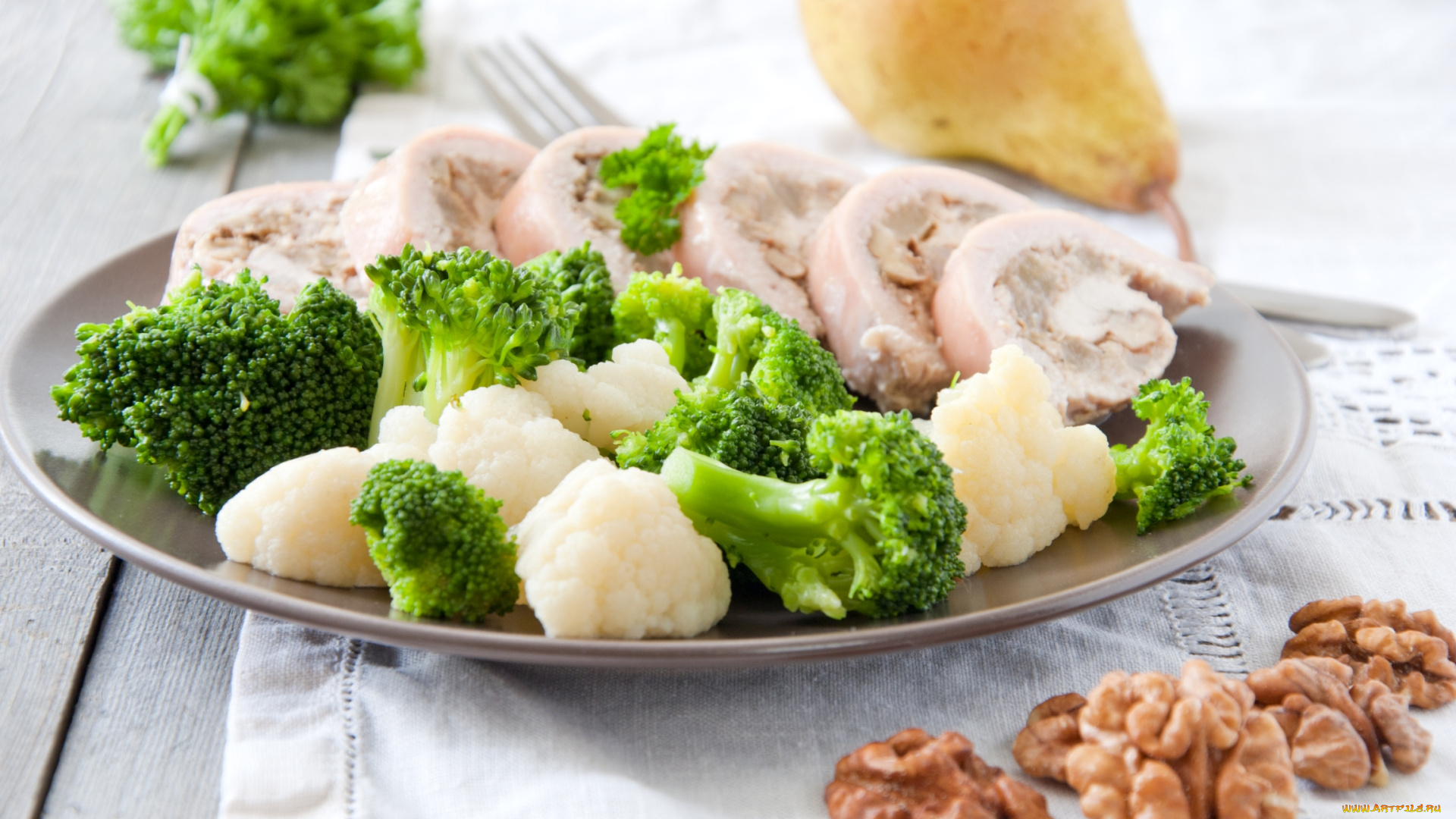 еда, вторые, блюда, орехи, брокколи, рулет