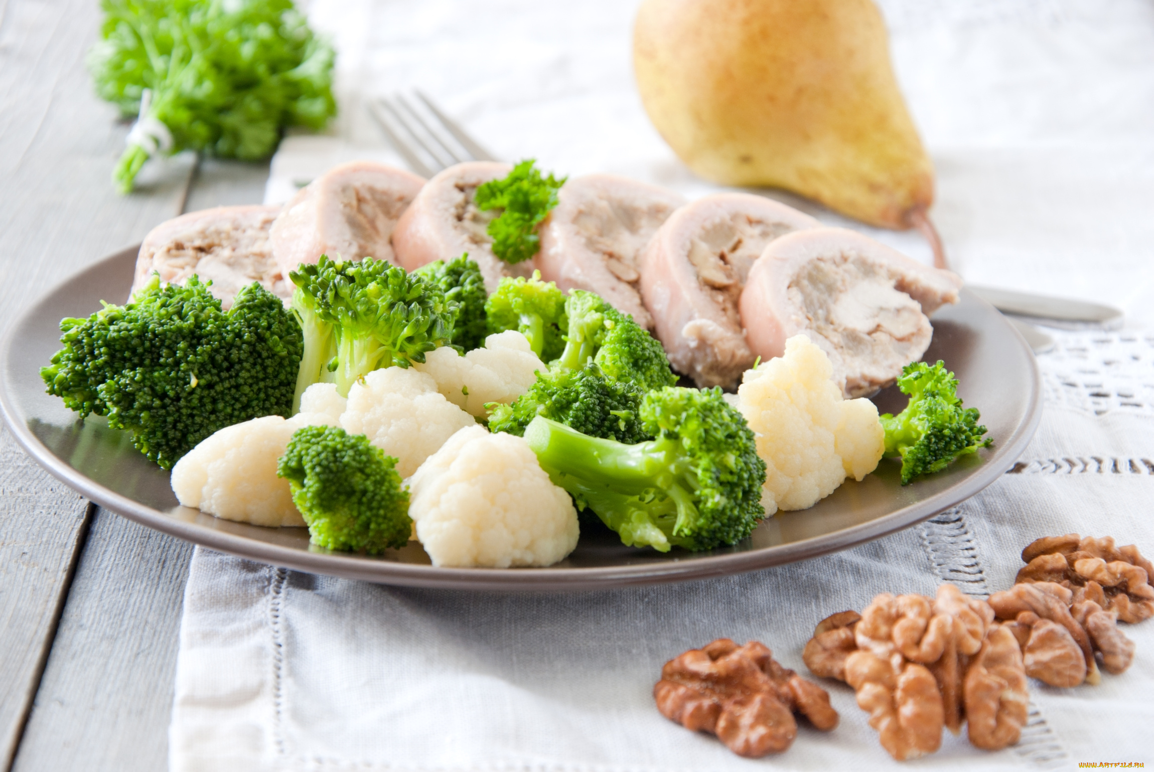 еда, вторые, блюда, орехи, брокколи, рулет