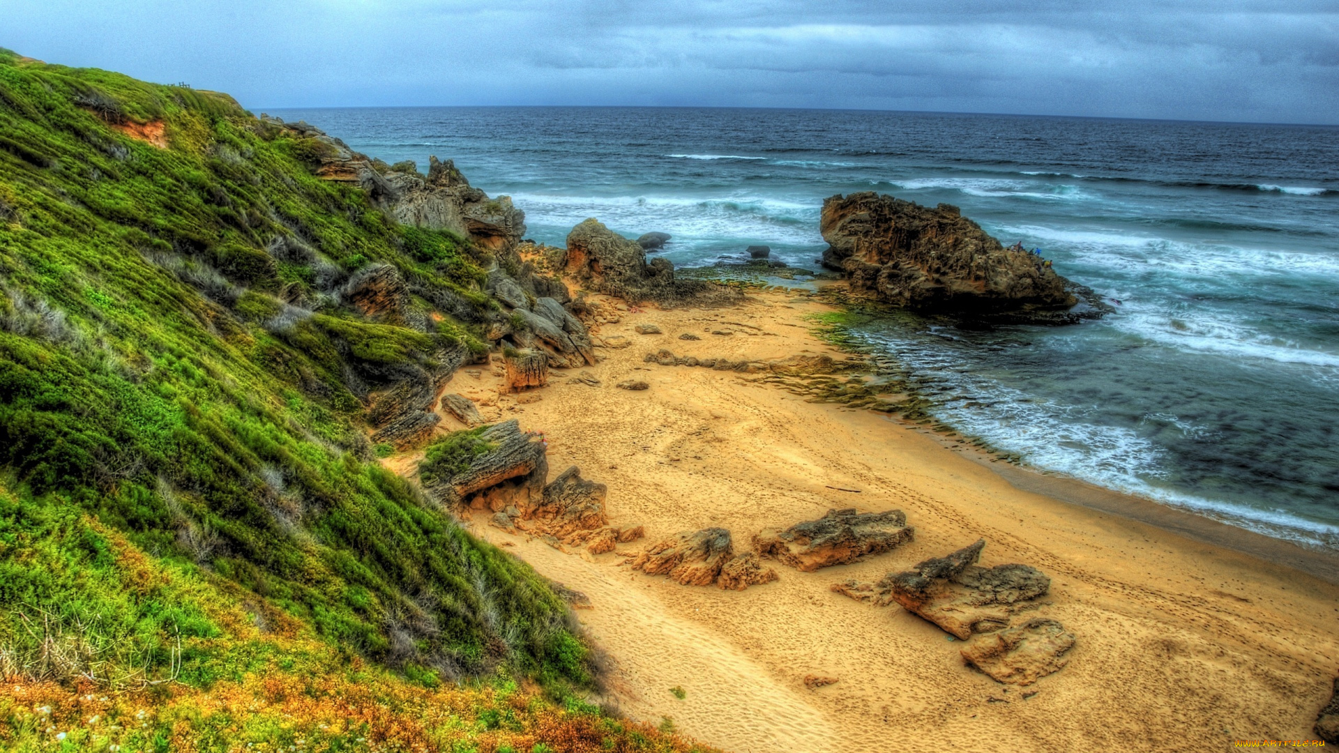 природа, побережье, трава, пляж, пейзаж, небо, облака