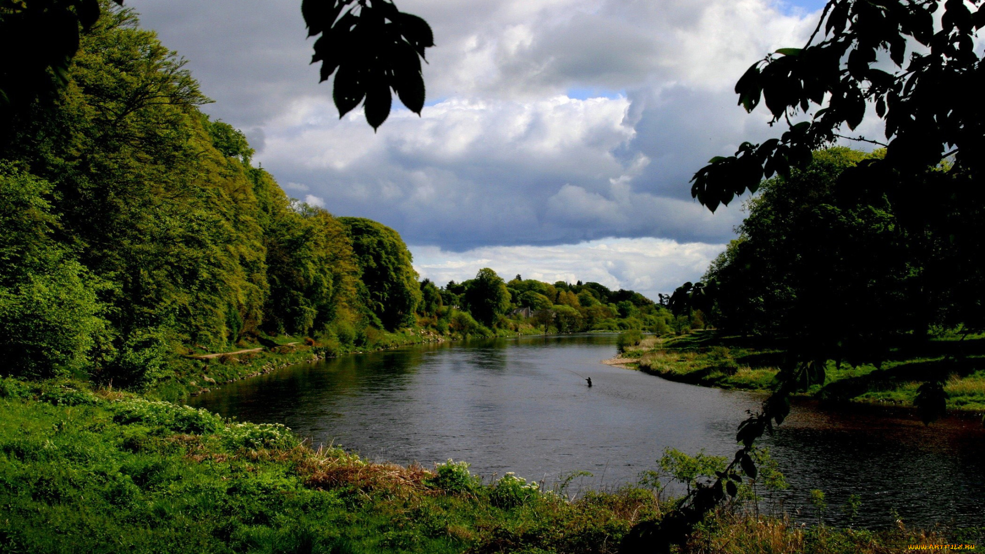 природа, реки, озера, река, деревья, рыбак, тучи