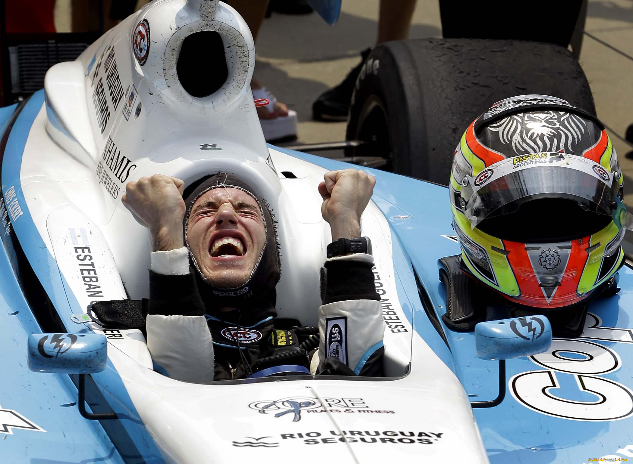 indianapolis, motor, speedway, спорт, автоспорт, победа, esteban, guerrieri, auto, racing, шлем