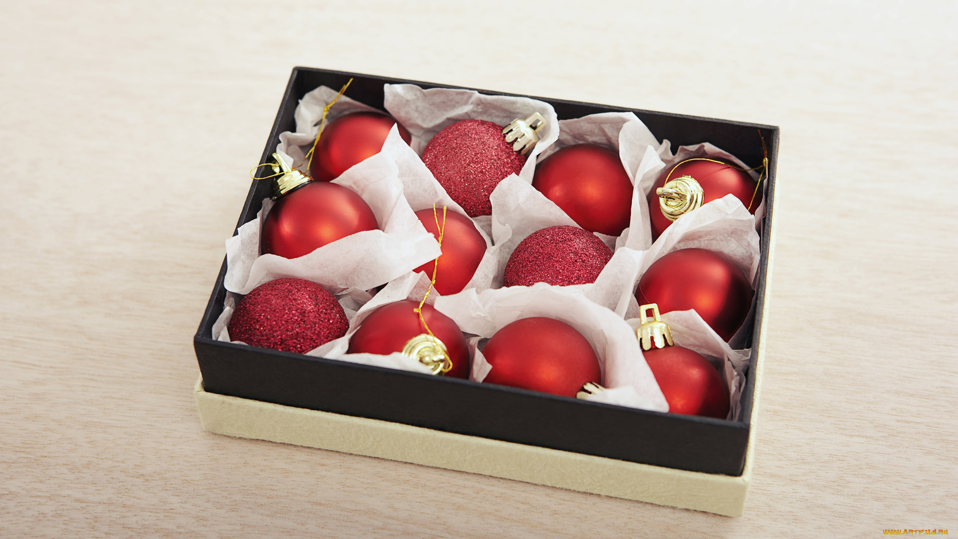 праздничные, шарики