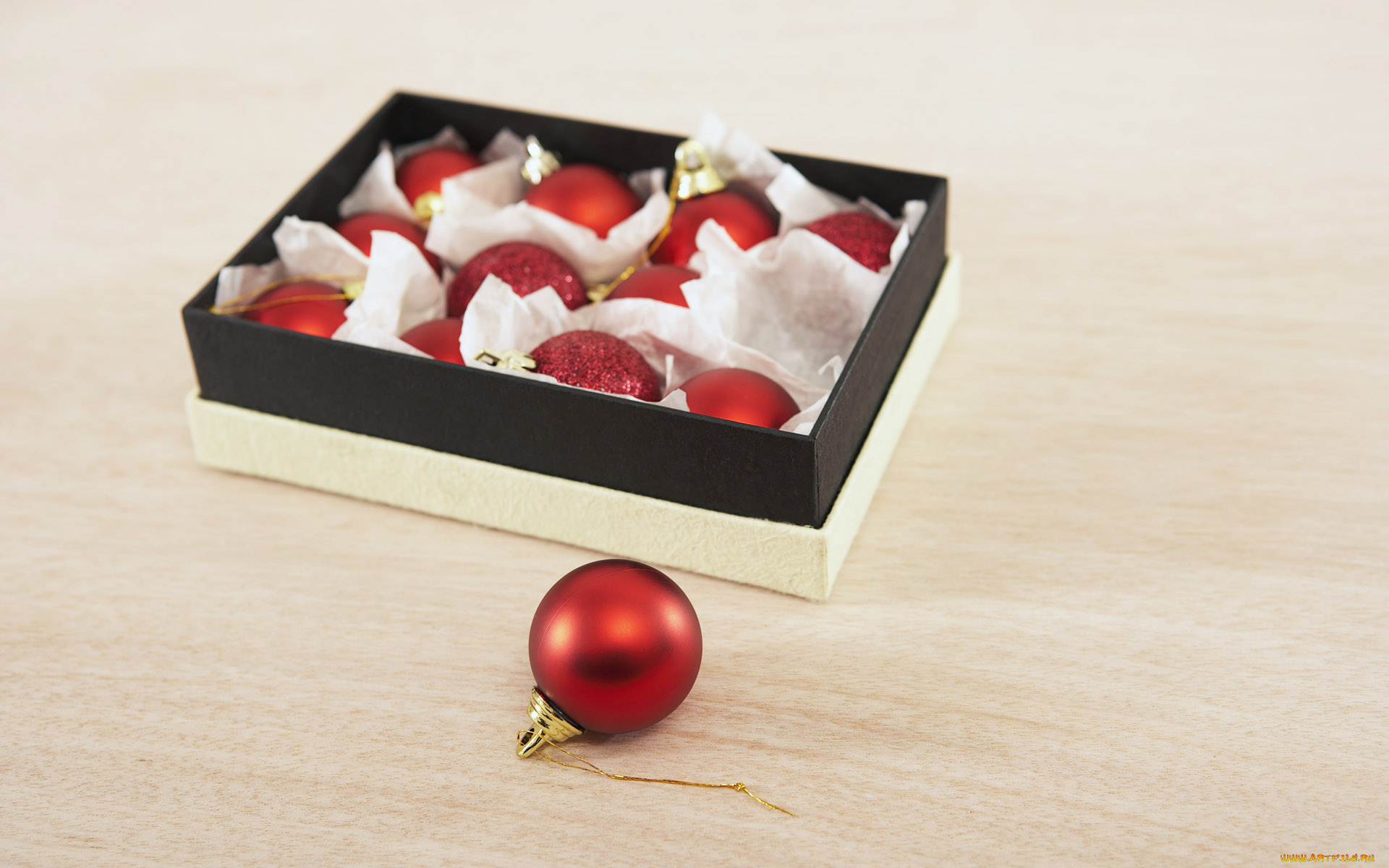 праздничные, шарики