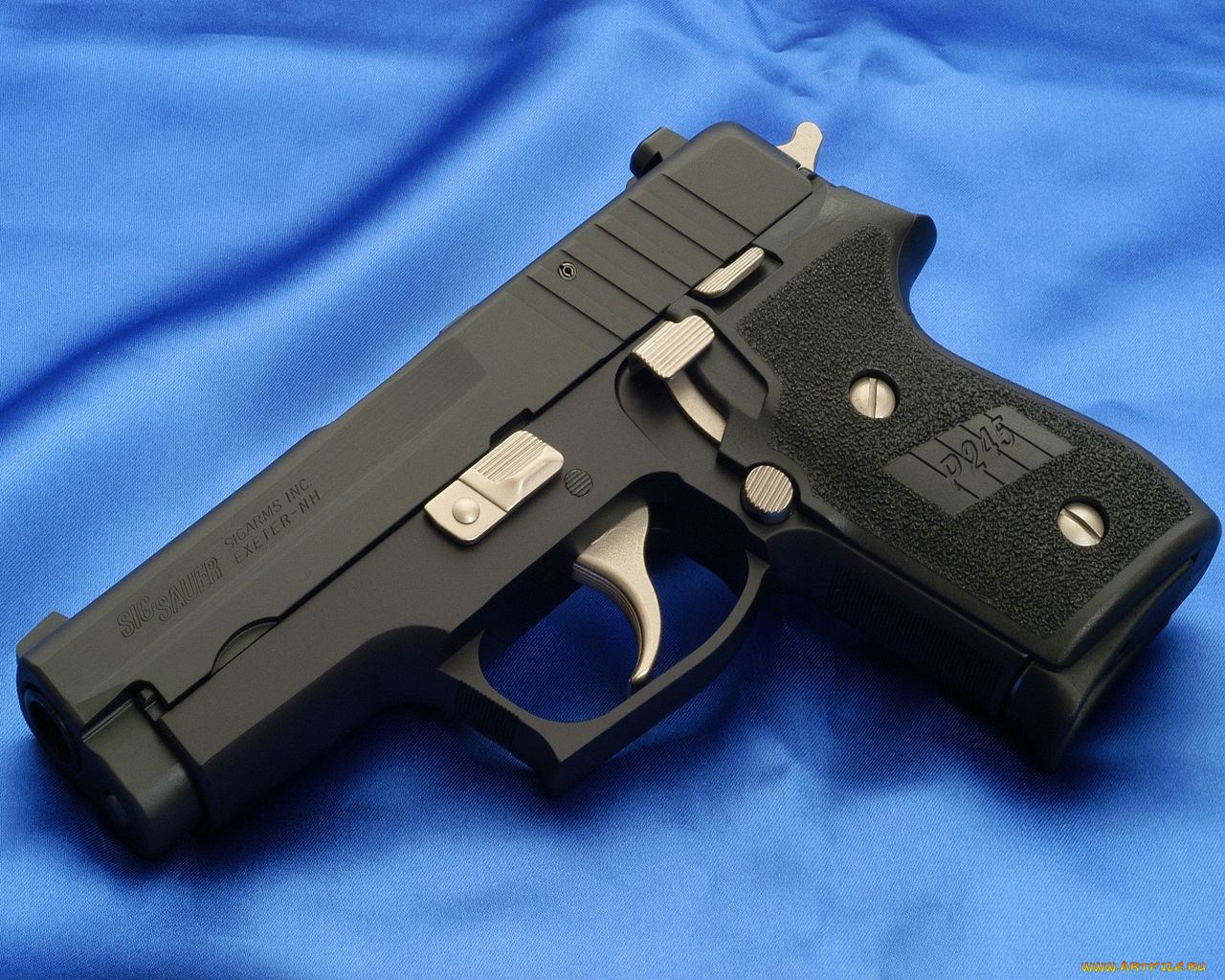 оружие, пистолеты