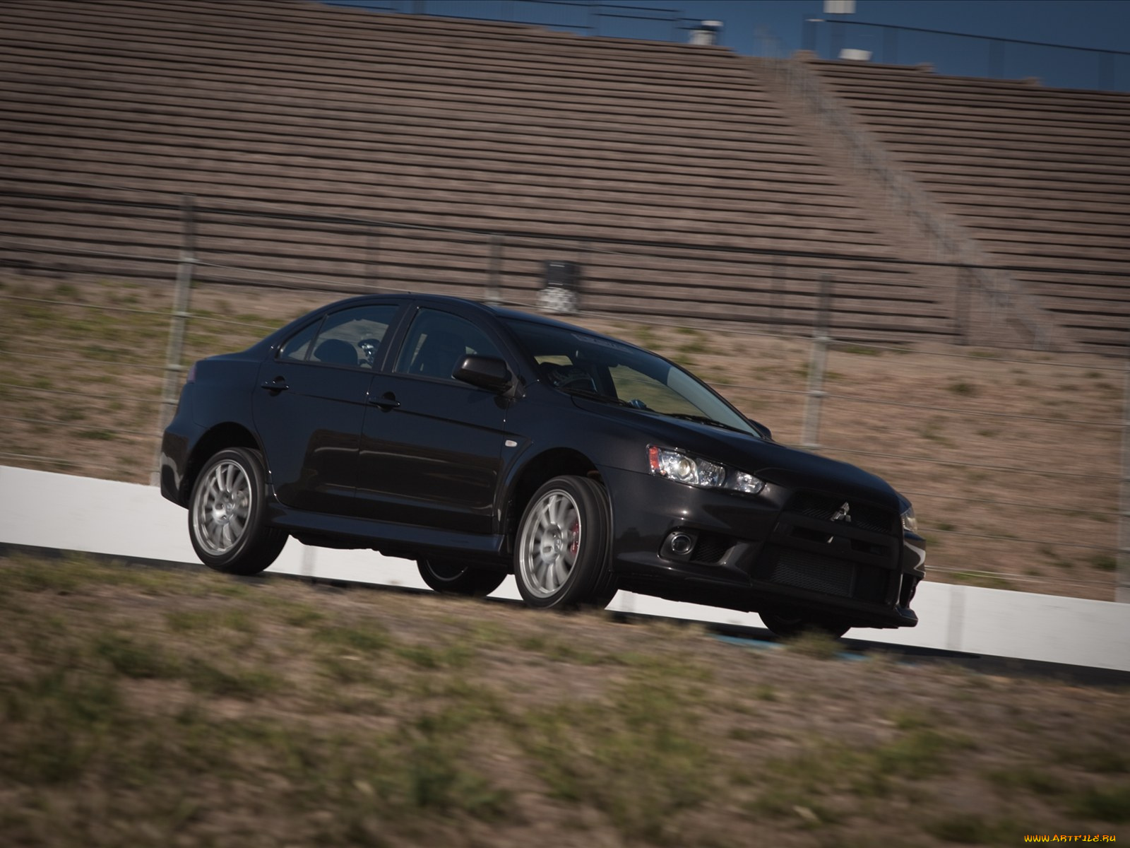 автомобили, mitsubishi