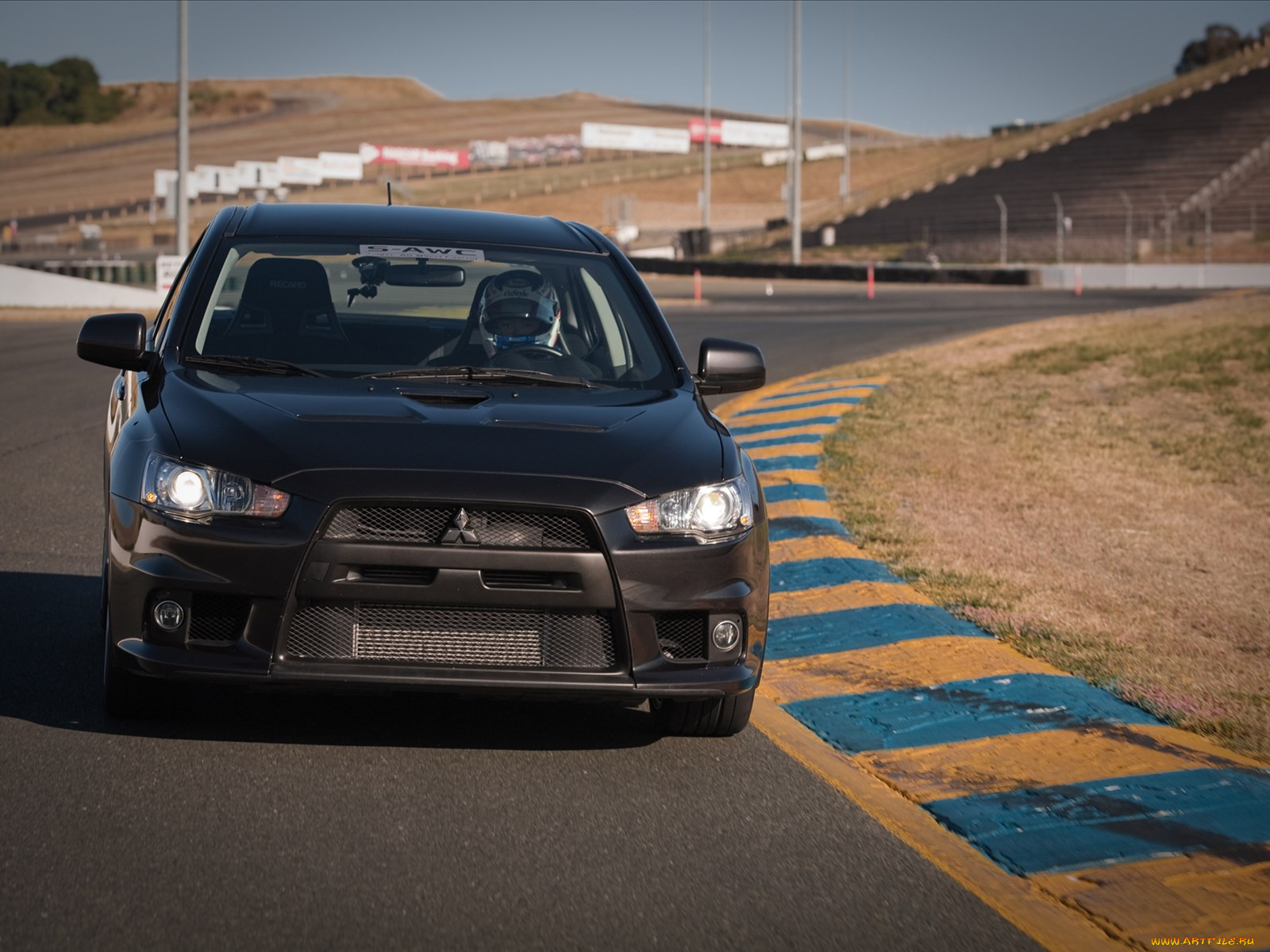 автомобили, mitsubishi
