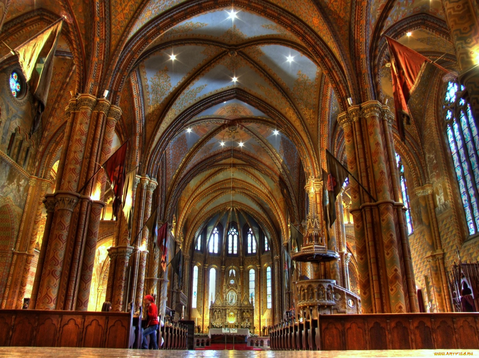 церковь, святого, матиаша, будапешт, венгрия, интерьер, убранство, роспись, храма, колонны, арки