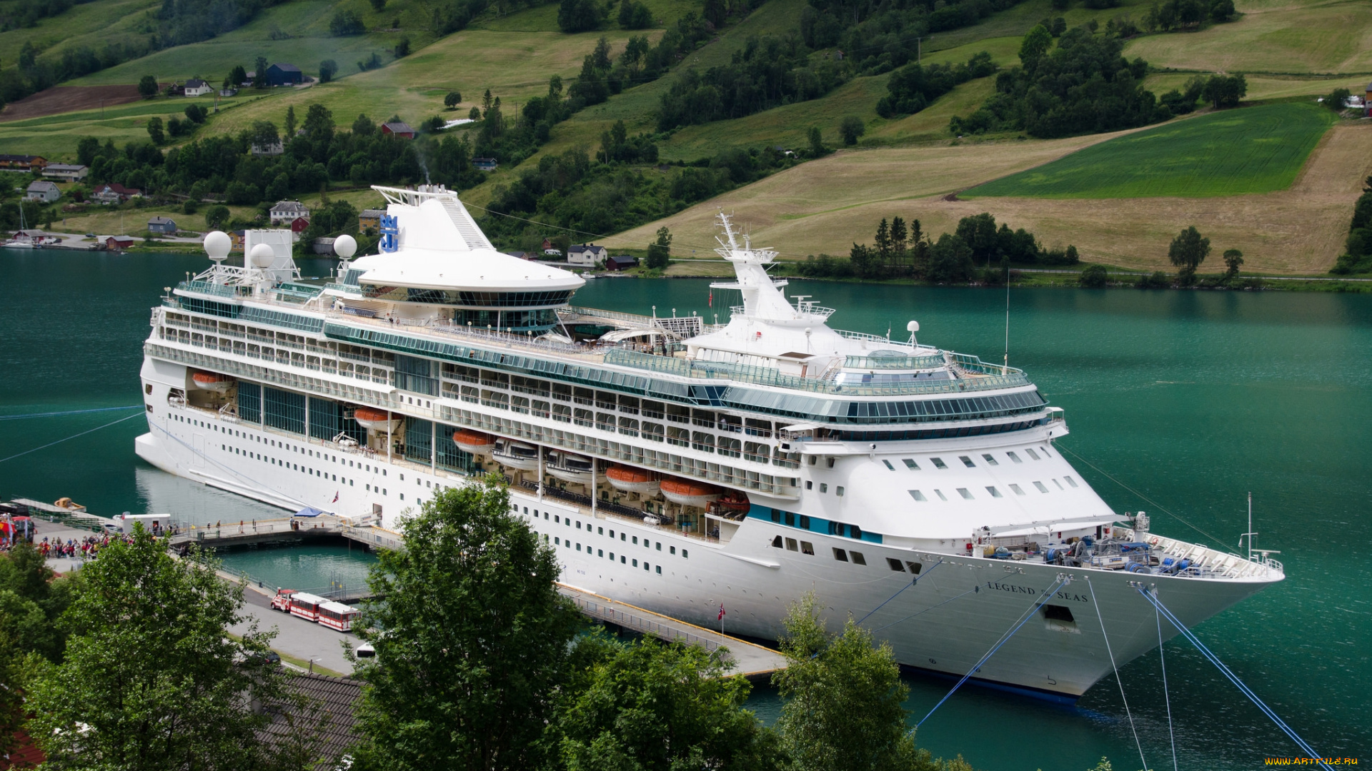 legend, of, the, seas, корабли, лайнеры, круиз, лайнер