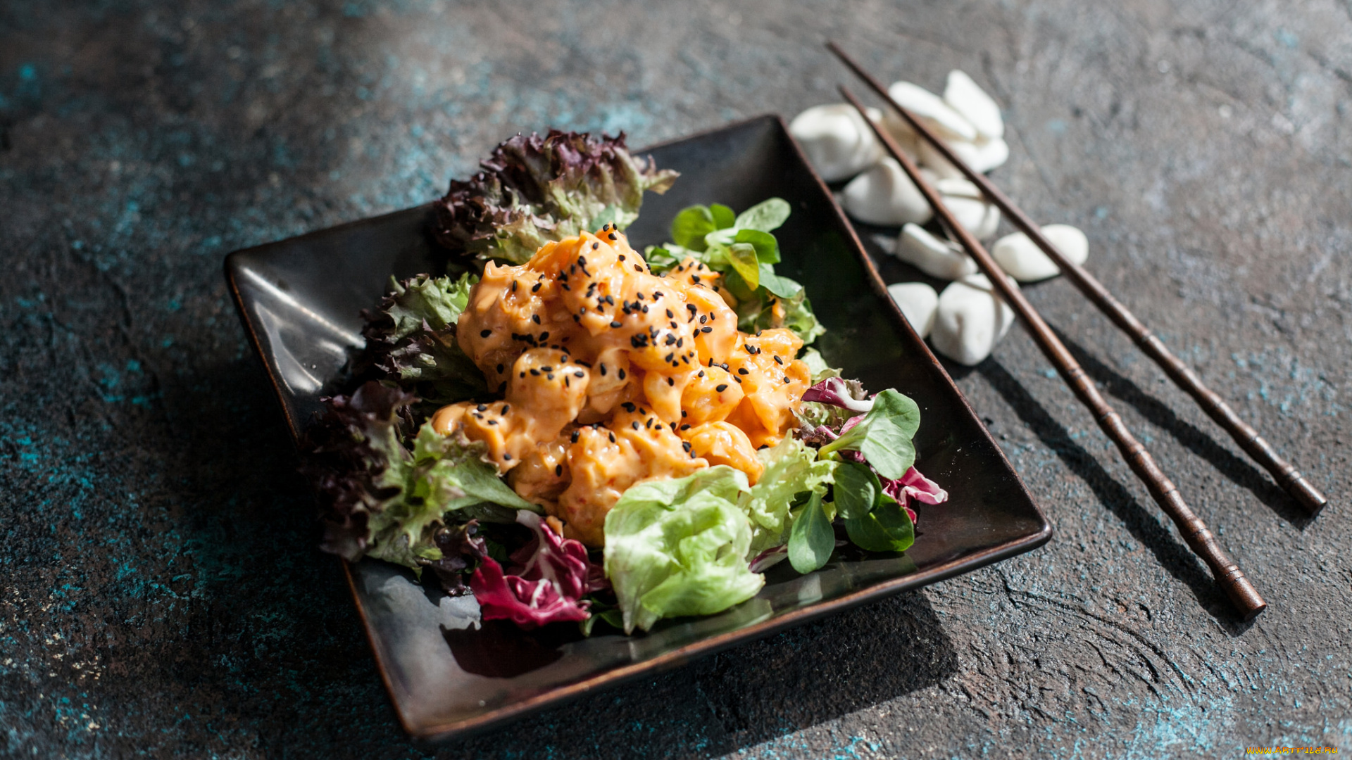 еда, салаты, , закуски, салат, соус, огурцы, зелень