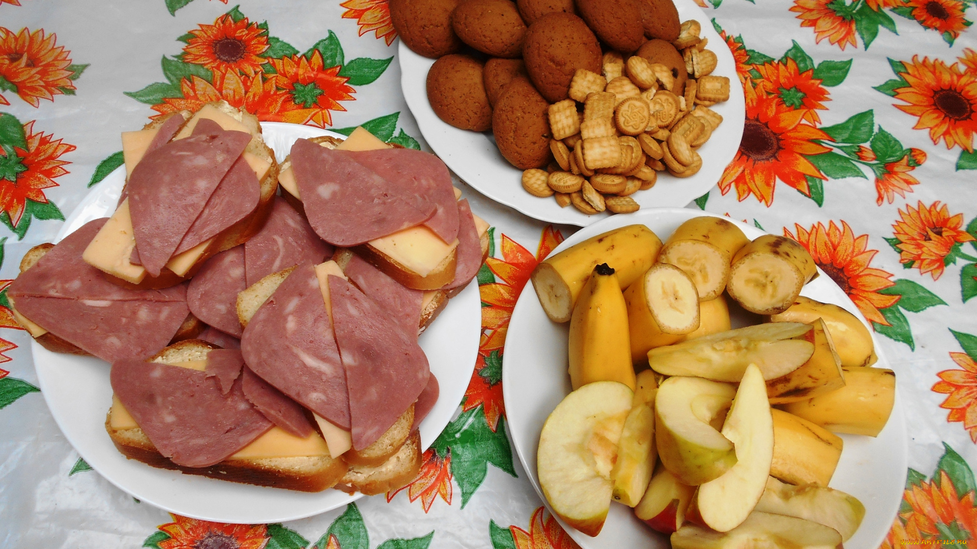 еда, бутерброды, , гамбургеры, , канапе, яблоки, сыр, хлеб, колбаса, печенье, бананы