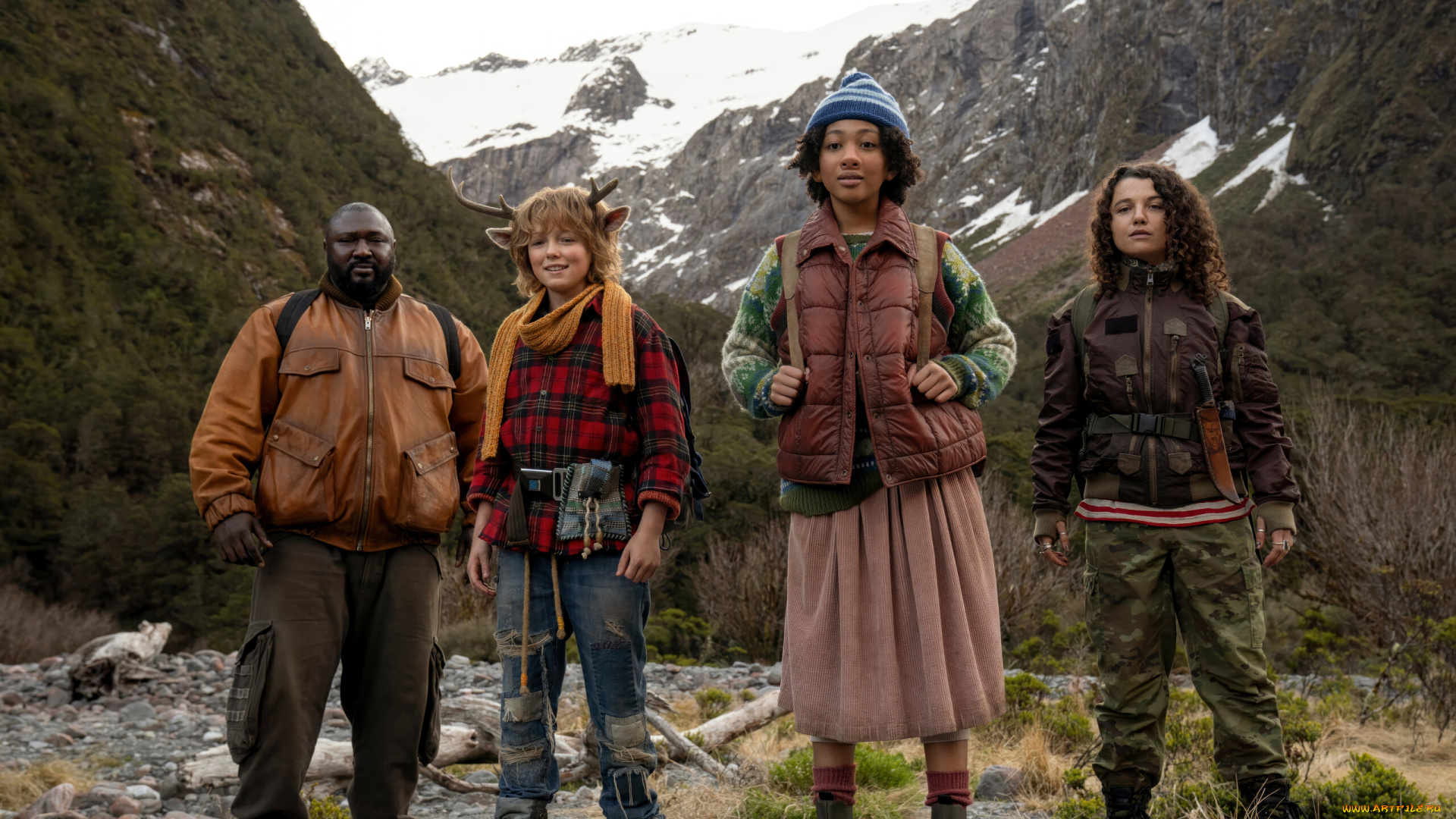 sweet, tooth, , сериал, 2021, –, 2024, кино, фильмы, сериал, sweet, tooth, мальчик, с, оленьими, рогами, ceриал, netflix, фантастика, фэнтези, боевик, драма, christian, convery, stefania, lavie, owen, naledi, murray