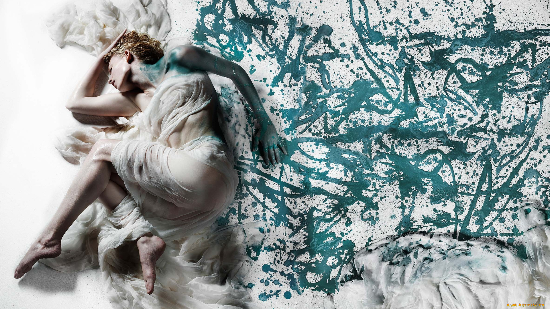 -Unsort, Креатив, девушки, unsort, креатив, ню, поза, краска