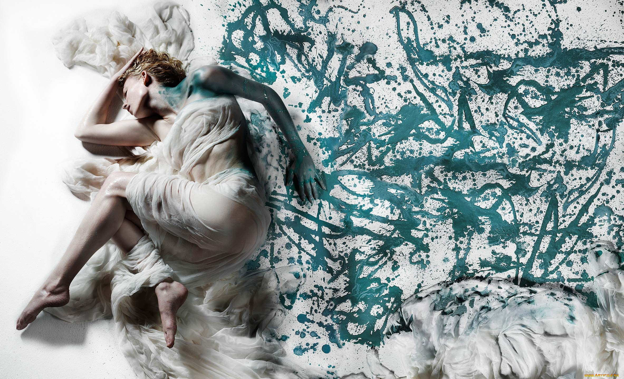 -Unsort, Креатив, девушки, unsort, креатив, ню, поза, краска