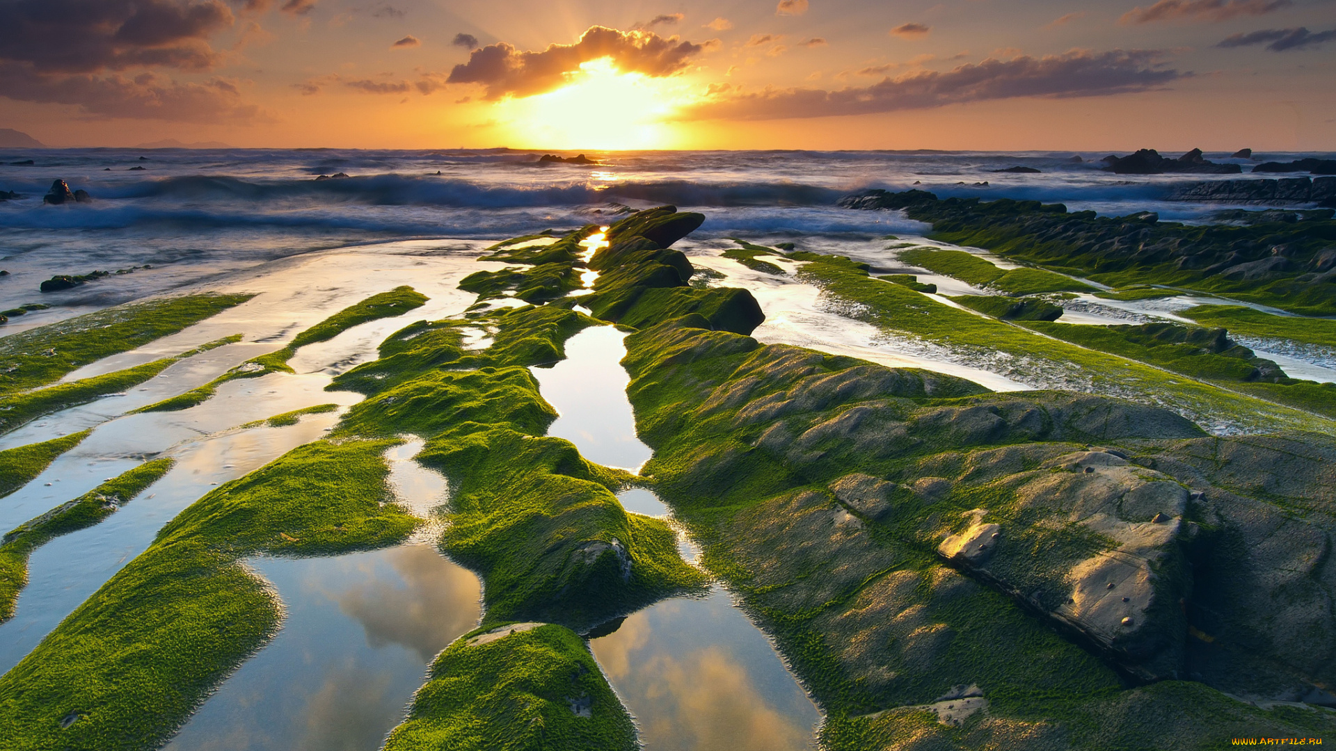 природа, восходы, закаты, испания, камни, скалы, море, облака, свет, солнце, небо, баррика, вода, волны, выдержка, мох