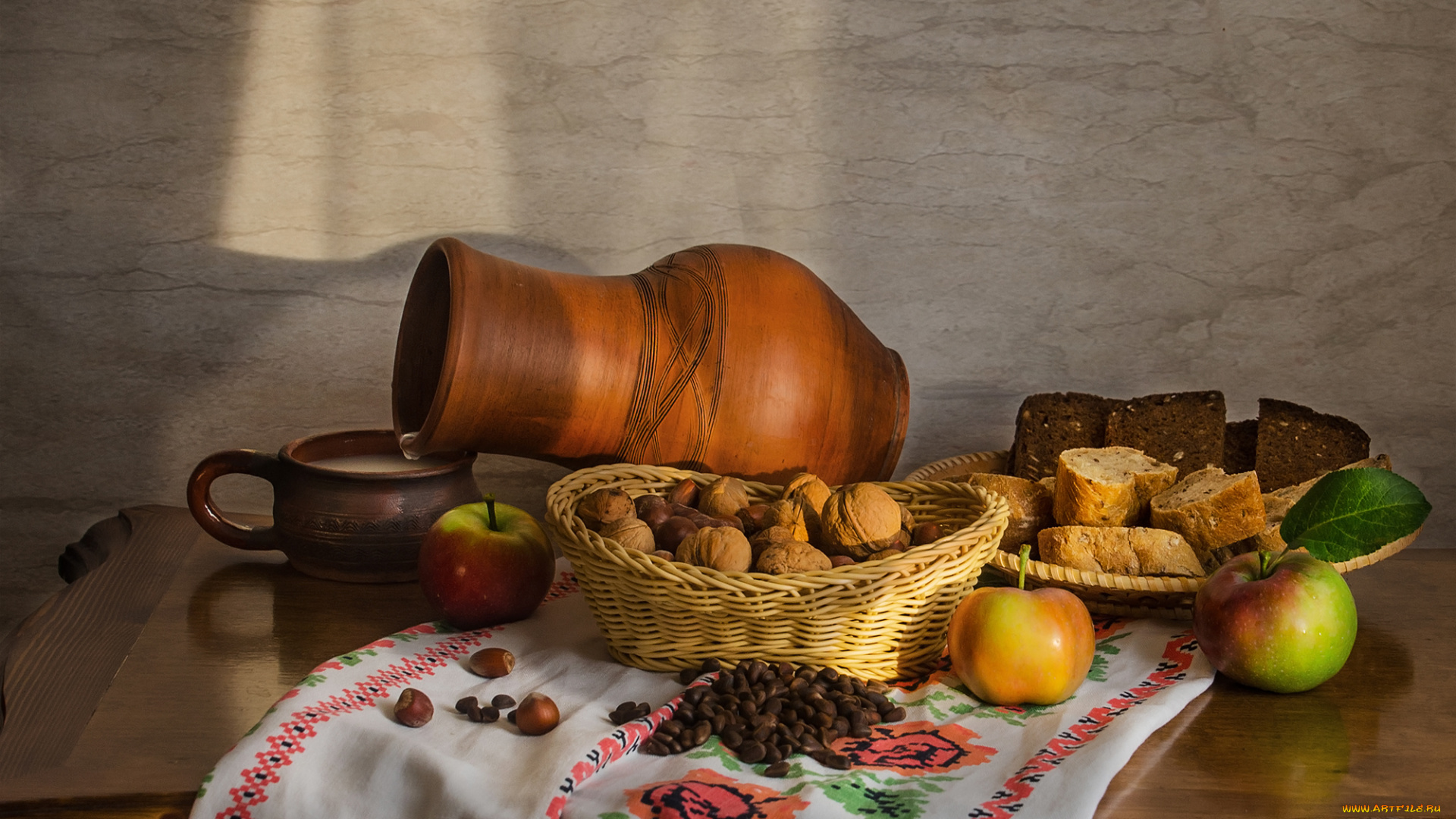 еда, натюрморт, орехи, кувшин, молоко, яблоки, хлеб