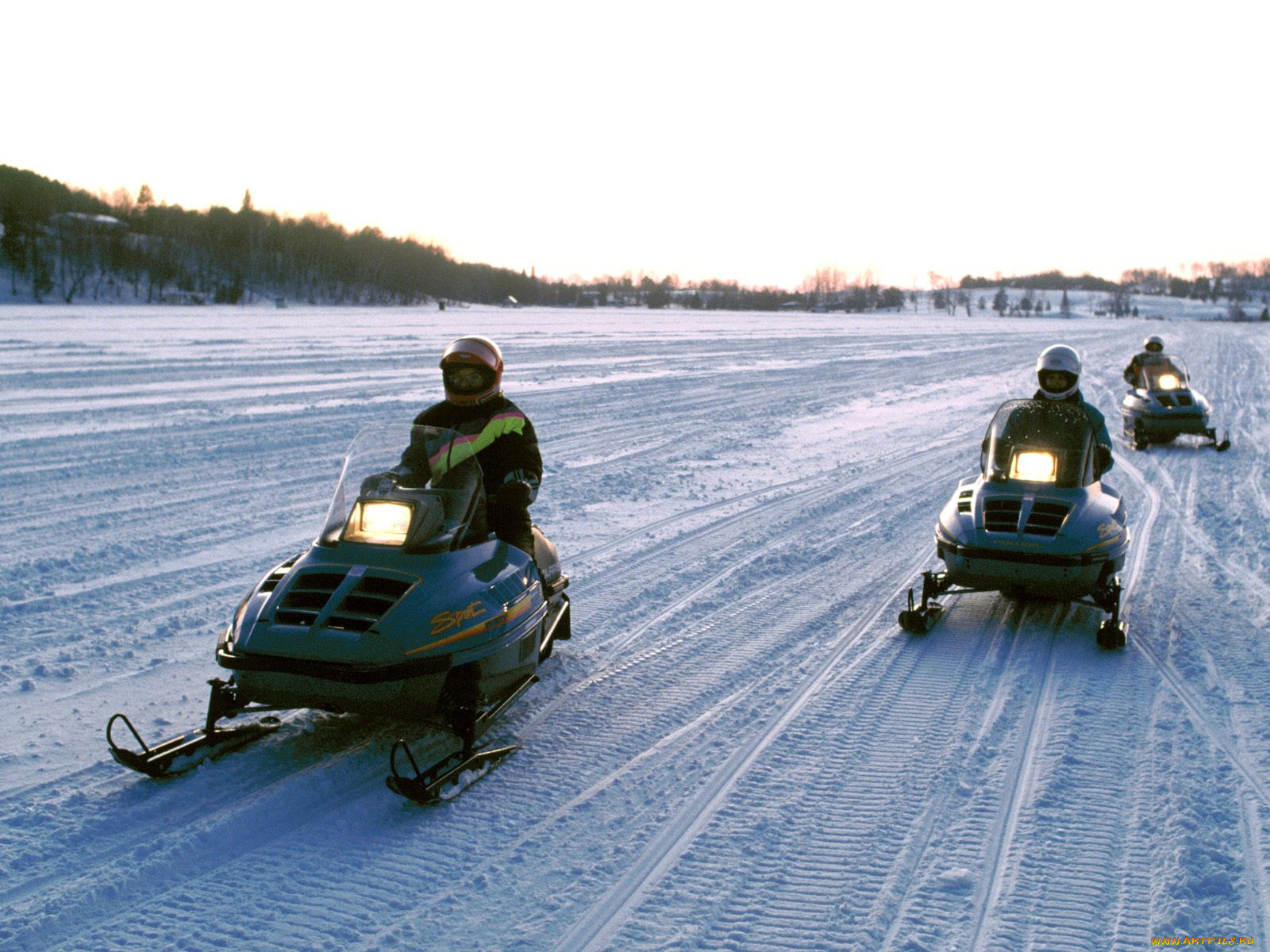 мотоциклы, снегоходы