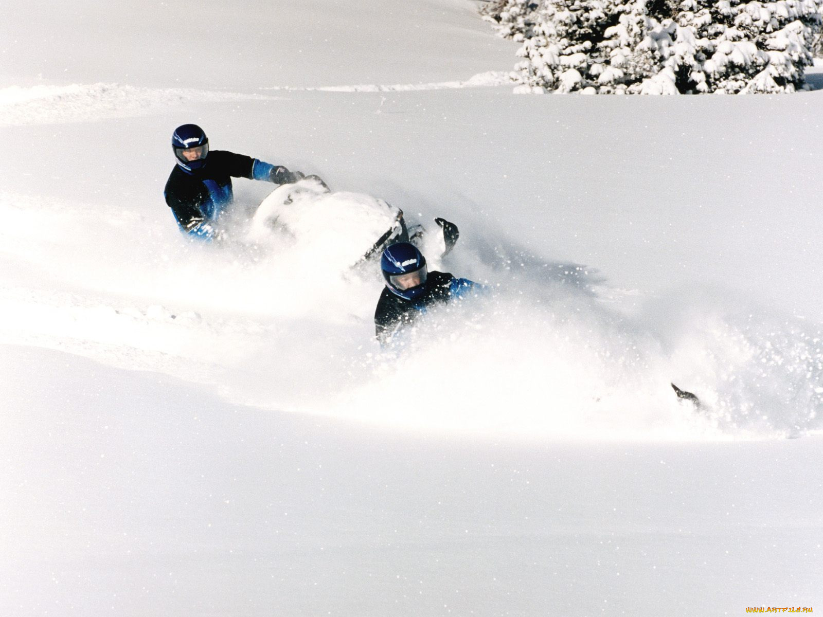 мотоциклы, снегоходы