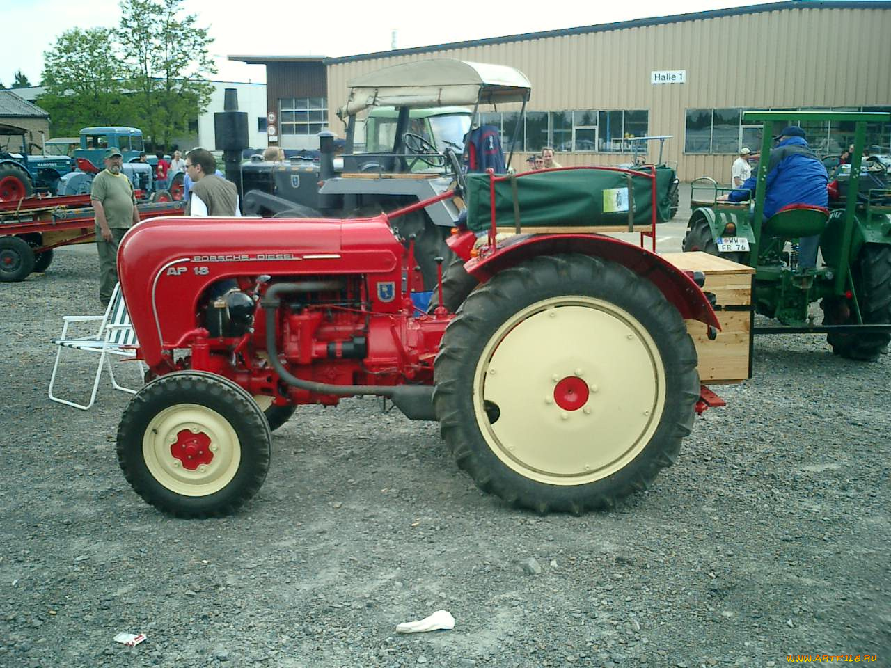 техника, тракторы