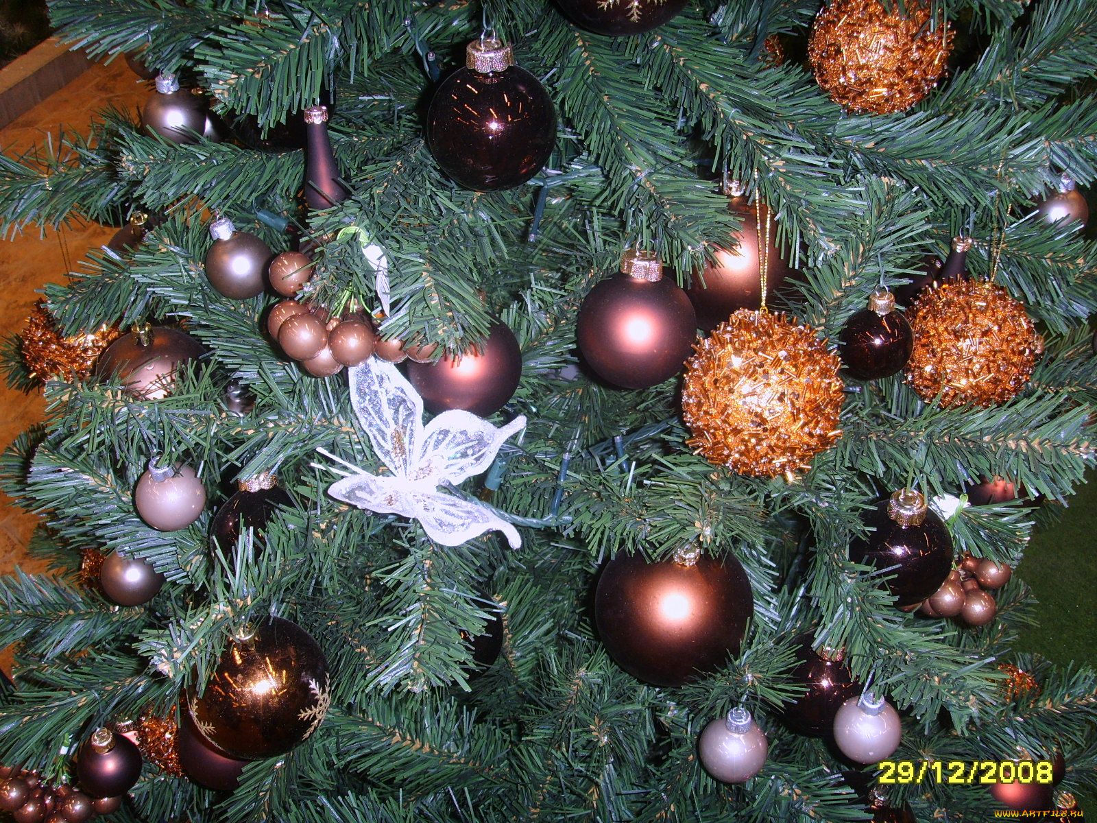 праздничные, Ёлки