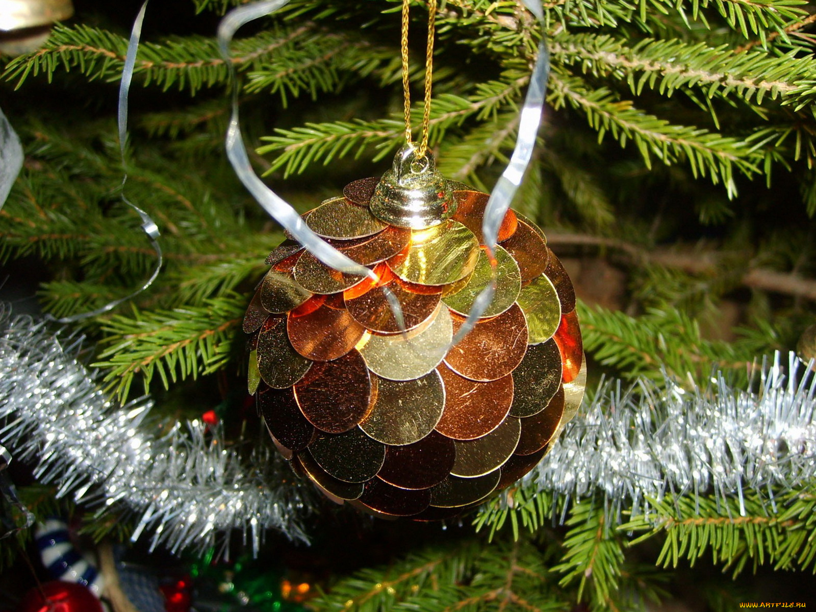 праздничные, шарики