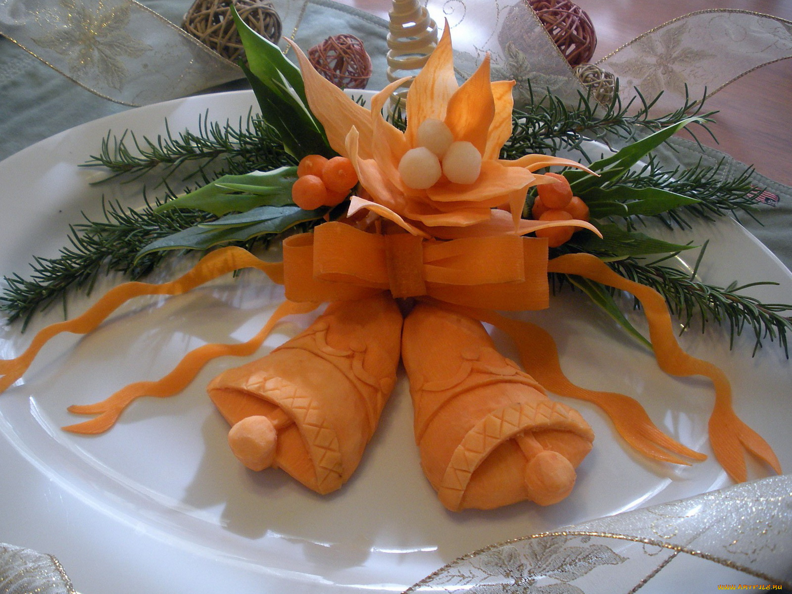 праздничные, украшения