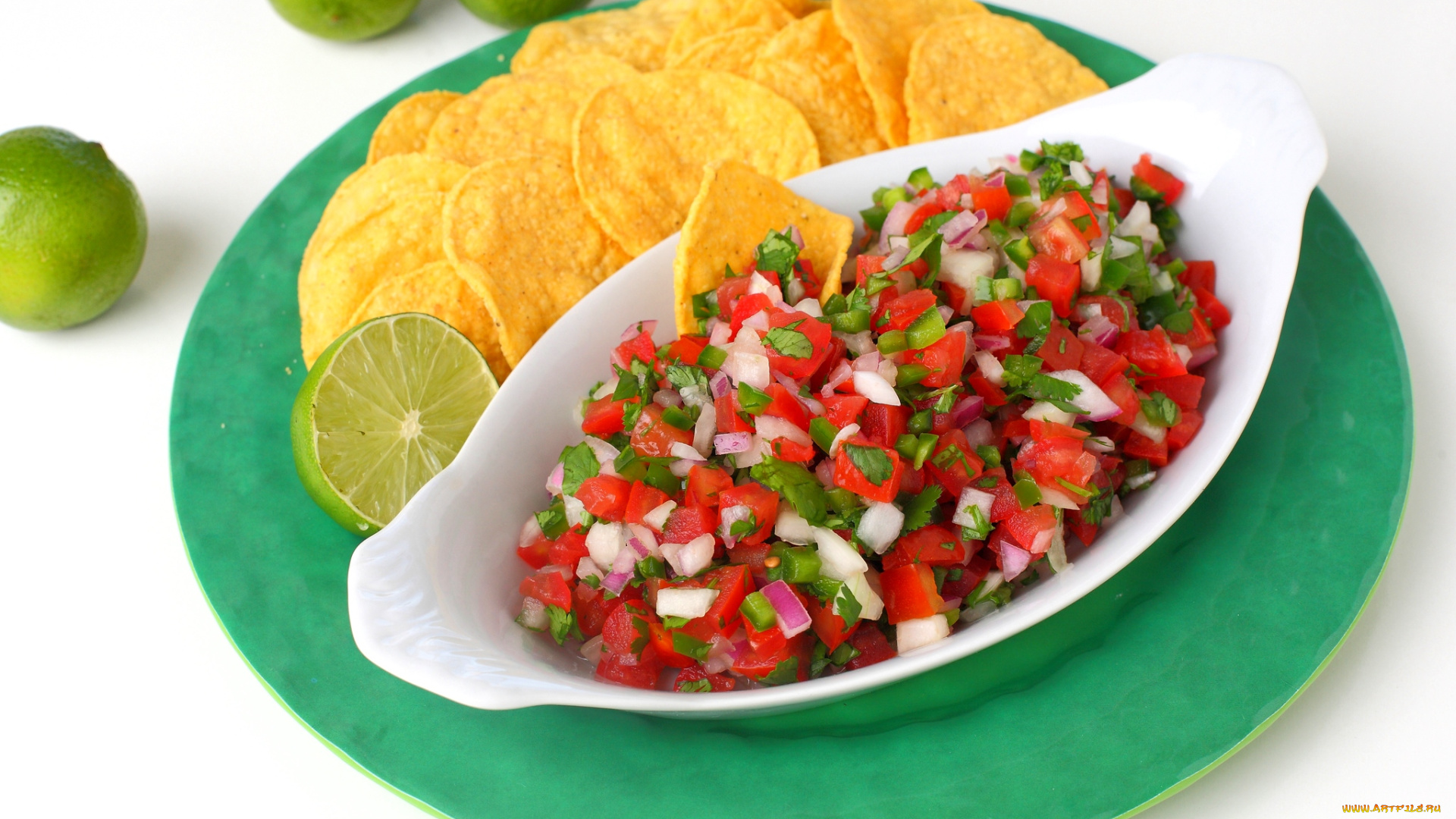 еда, салаты, , закуски, салат, чипсы, лайм