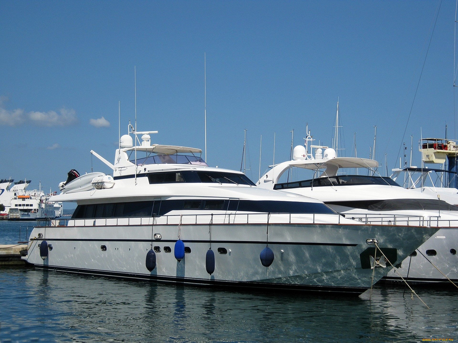 корабли, Яхты, яхта