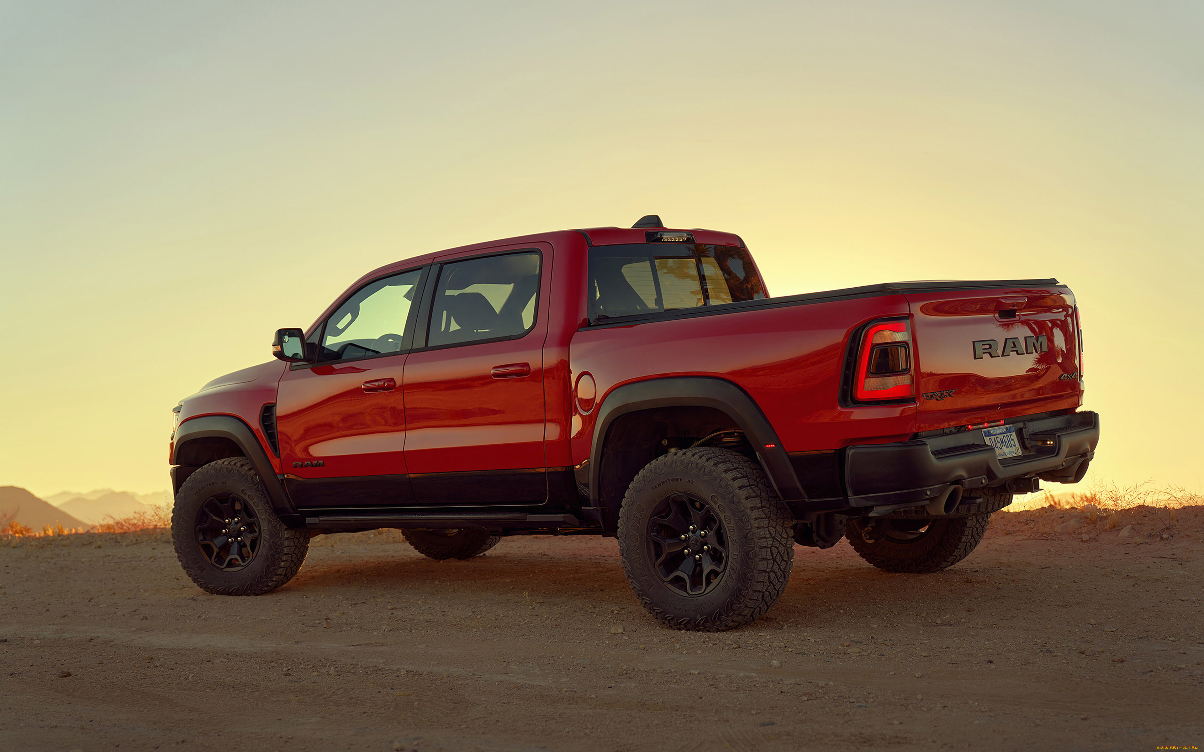 автомобили, jeep, 2021, ram, 1500, trx, 4k, вид, сзади, экстерьер, пикап, тюнинг, новый, красный, американские