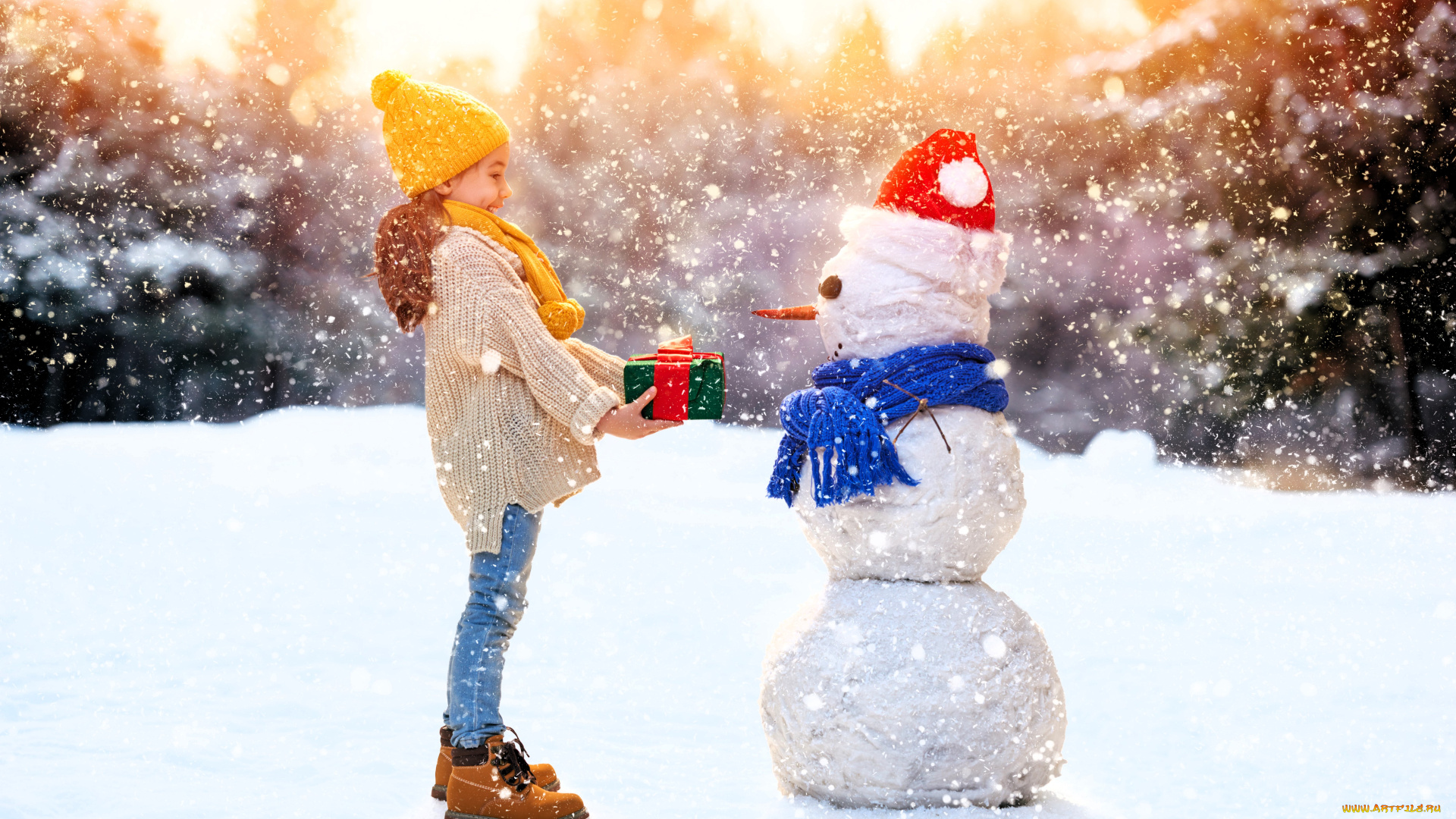 разное, дети, девочка, подарок, снеговик, снег, деревья