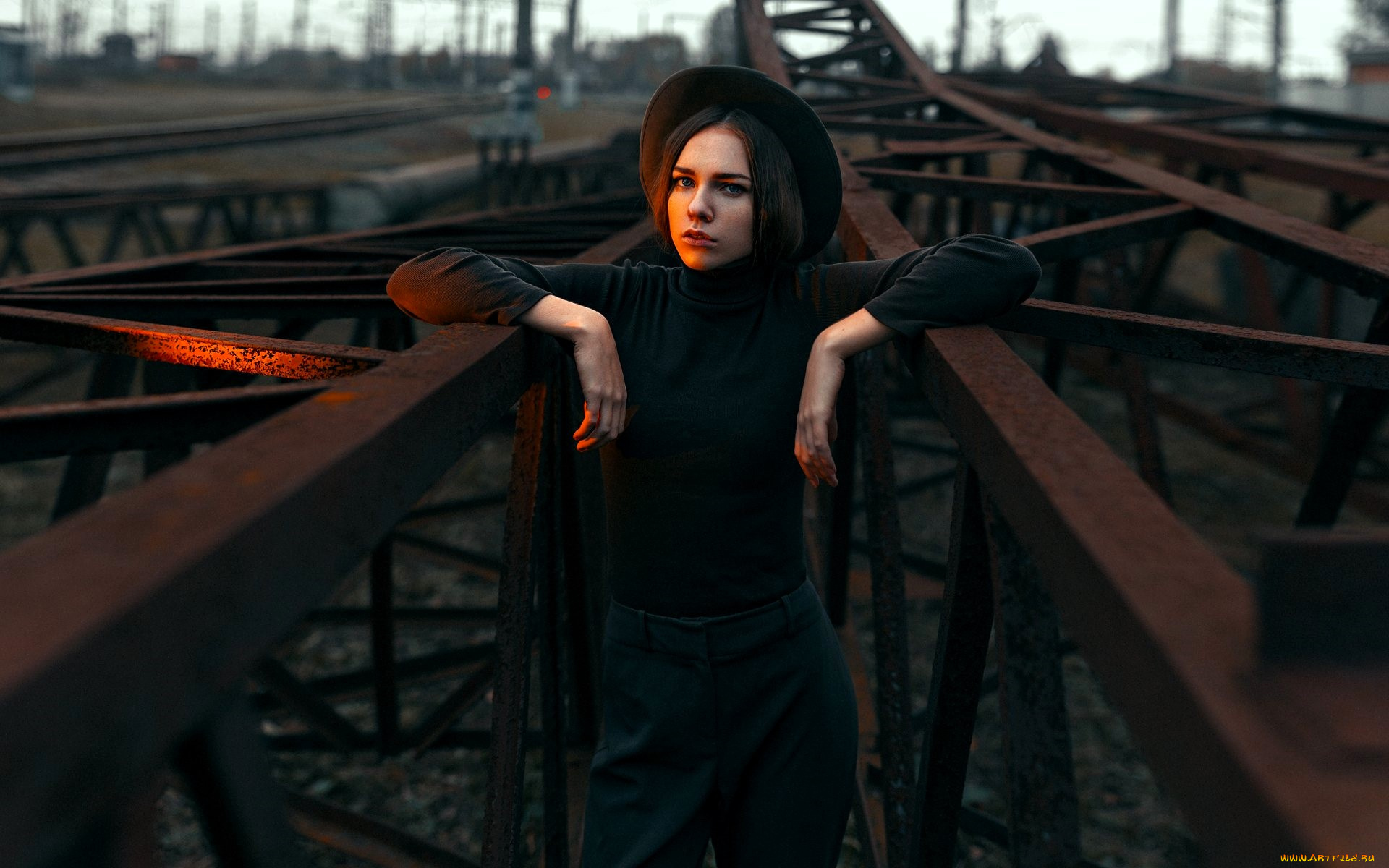 девушки, -, брюнетки, , шатенки, брюнетка, шляпа, свитер, брюки, конструкции