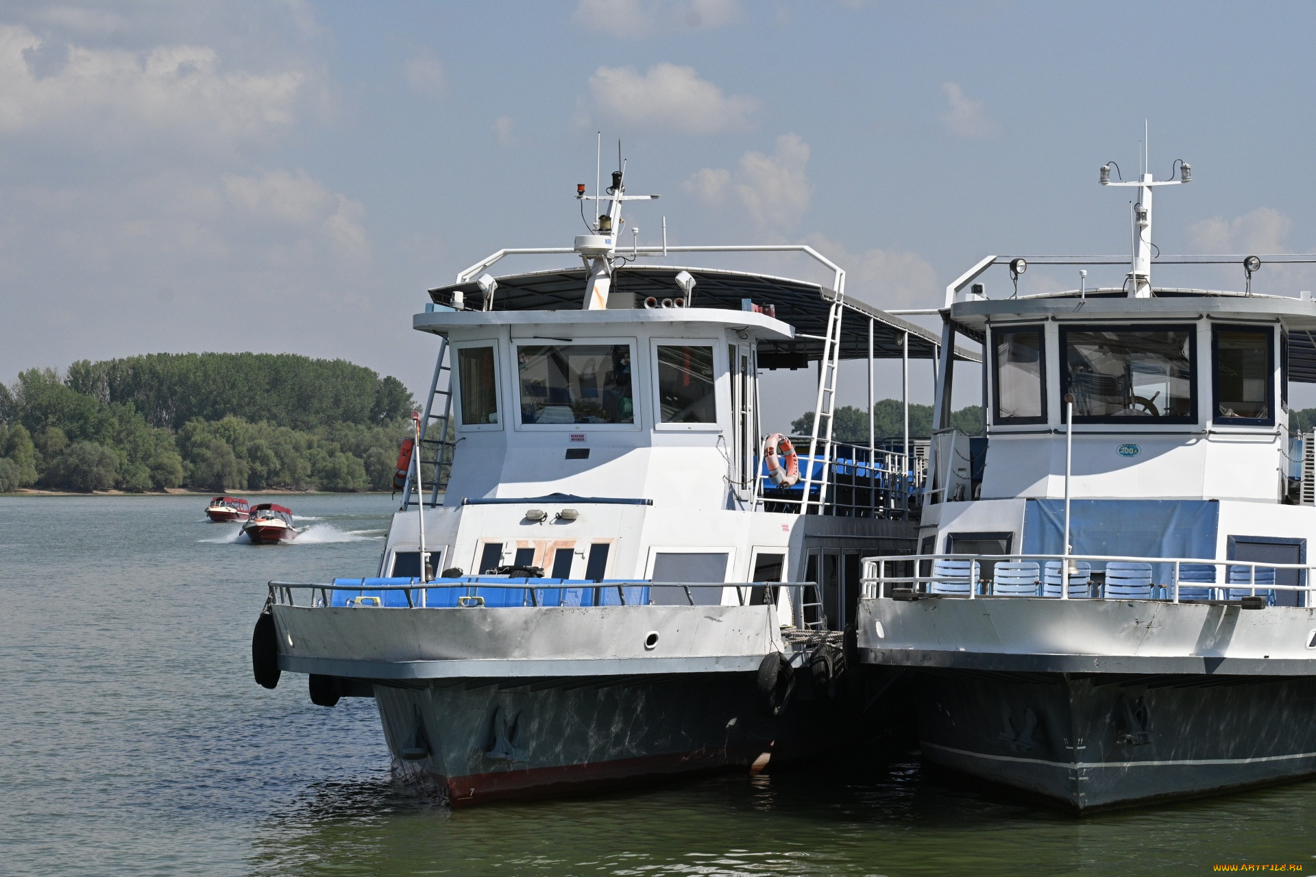 корабли, теплоходы, речные, суда